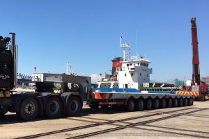 Vận chuyển hàng siêu trường, siêu trọng trên đường bộ